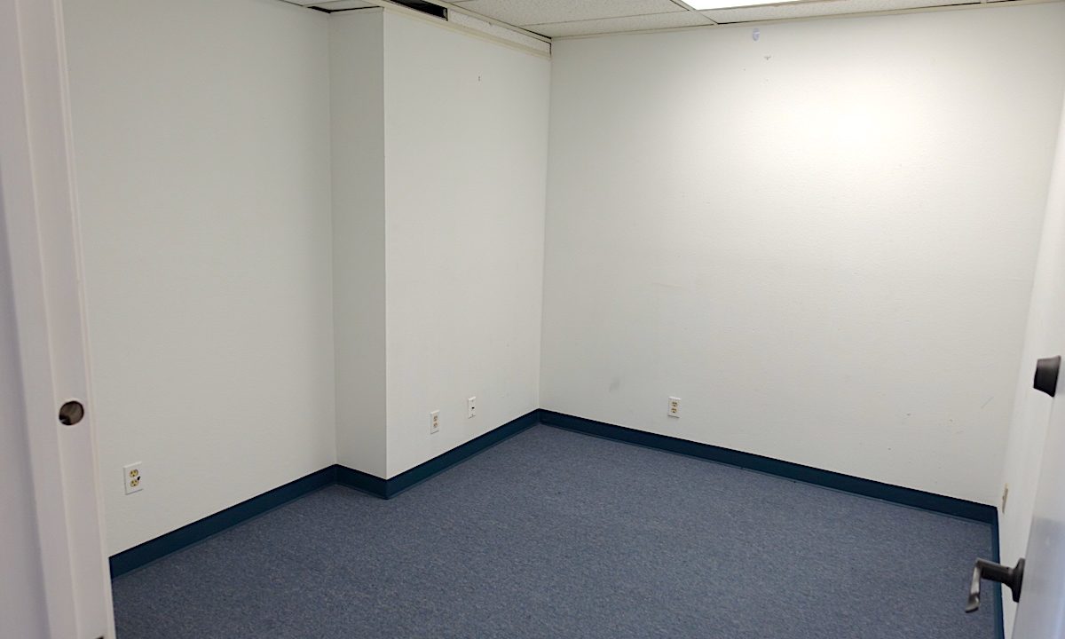Rose Center Office Suites (4)